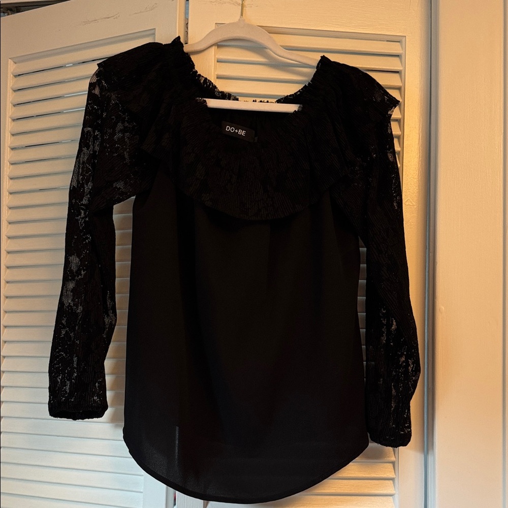DO+BE Black Ruffled Bib Collar Blouse